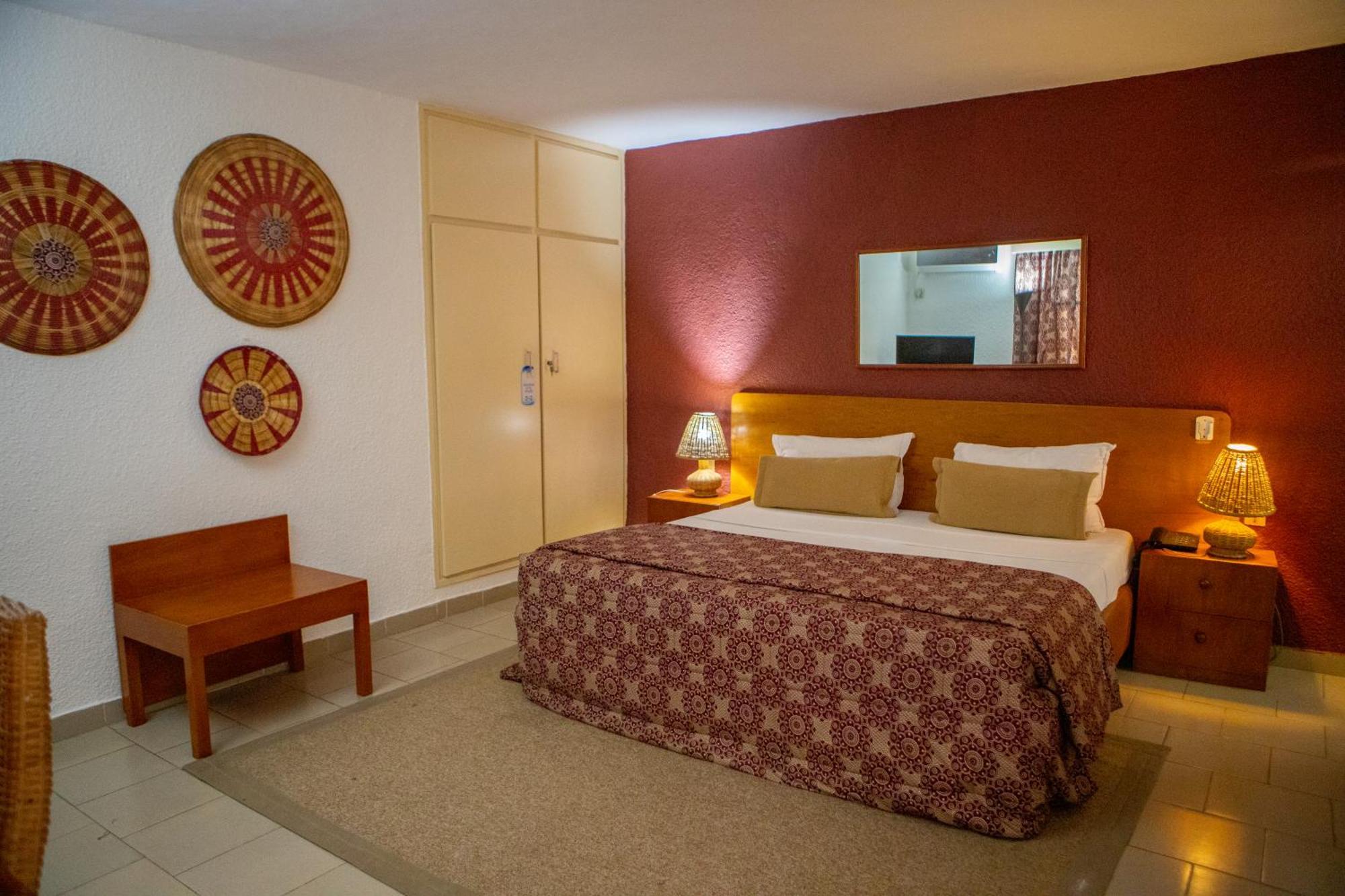 Hotel Le Marly Abidjan Ngoại thất bức ảnh