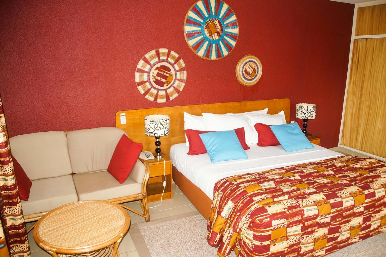 Hotel Le Marly Abidjan Ngoại thất bức ảnh