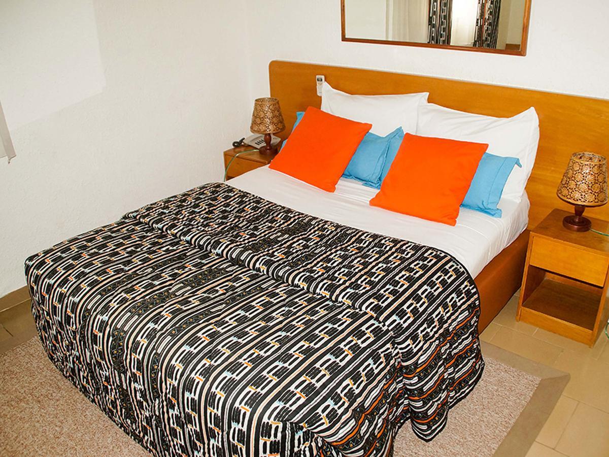 Hotel Le Marly Abidjan Ngoại thất bức ảnh