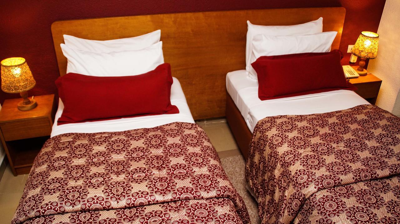 Hotel Le Marly Abidjan Ngoại thất bức ảnh