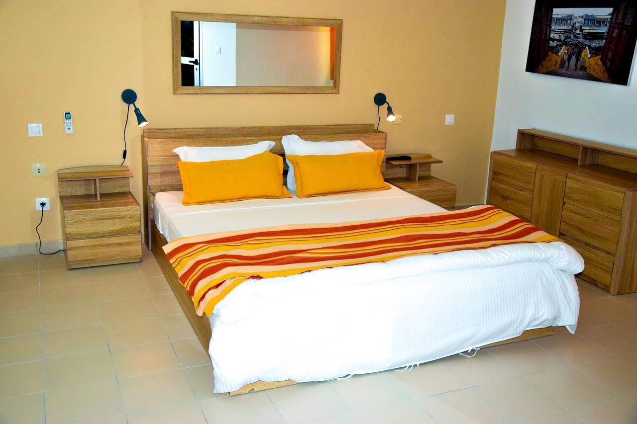 Hotel Le Marly Abidjan Ngoại thất bức ảnh